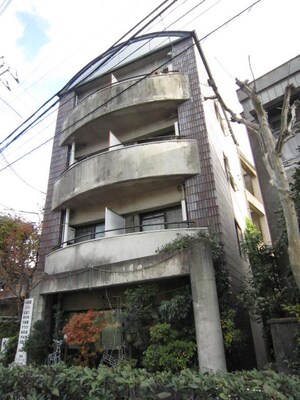 カルフールヤマザキ