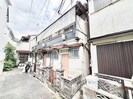 川勝町テラスハウスの外観
