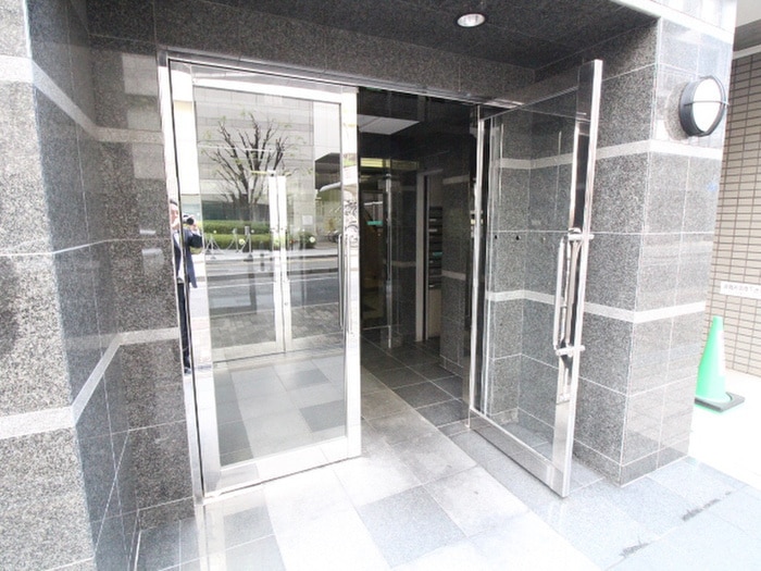 エントランス部分 ｲﾄｰﾋﾟｱ三宮ｱｰﾊﾞﾝｽﾃｰｼﾞ(204)