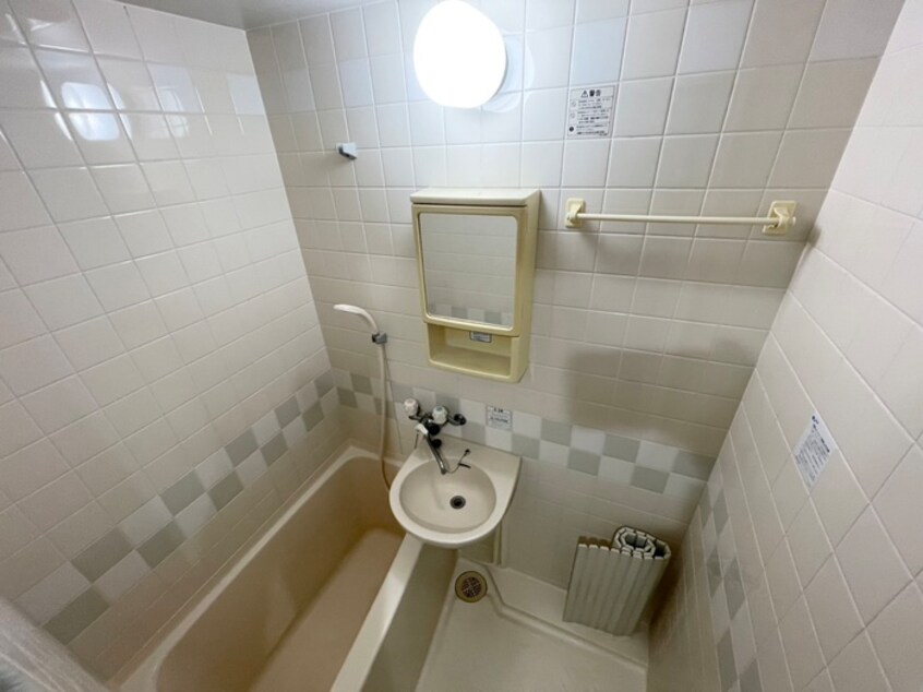 バス／シャワールーム等 ｲﾄｰﾋﾟｱ三宮ｱｰﾊﾞﾝｽﾃｰｼﾞ(204)