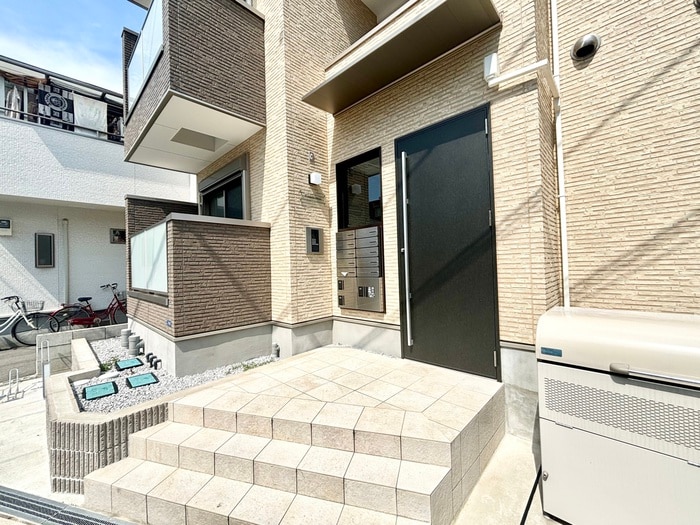 エントランス部分 Ｆ　ａｓｅｃｉａ　ｍｉｎｏｓ