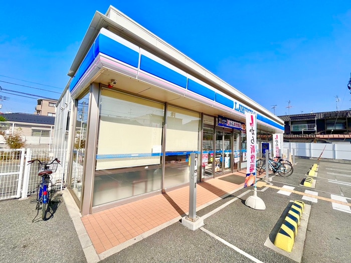 ローソン照ヶ丘矢田店(コンビニ)まで600m Ｆ　ａｓｅｃｉａ　ｍｉｎｏｓ