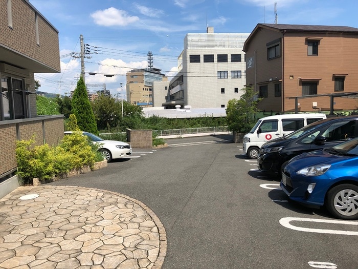 駐車場 ｃｏｎｃｅｒｔｏｇｒｏｓｓｏ