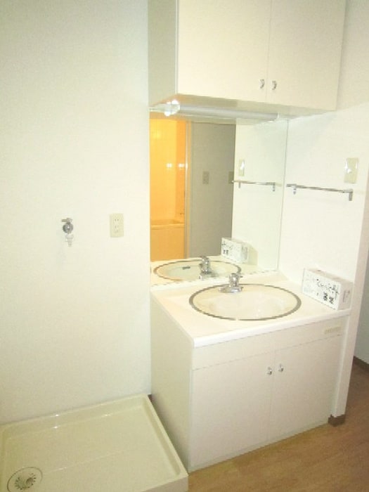 洗面 パインベルテ御陵