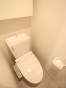 トイレ リブリ・江坂