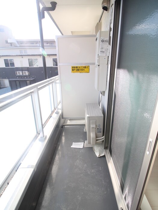 ベランダ・バルコニー リブリ・江坂