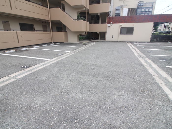 駐車場 コア武庫之荘