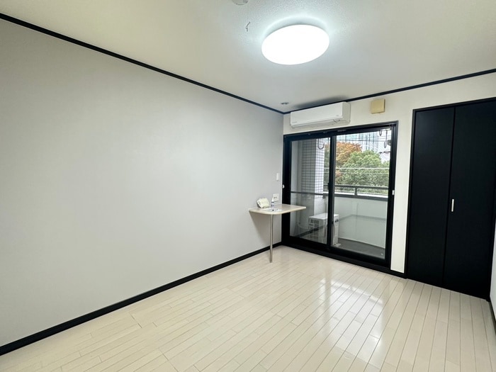 居室 ホワイトヴィラ杉本