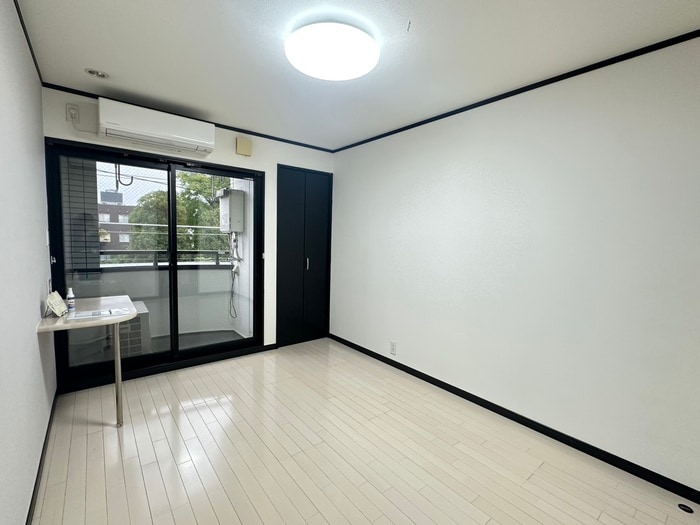 居室 ホワイトヴィラ杉本