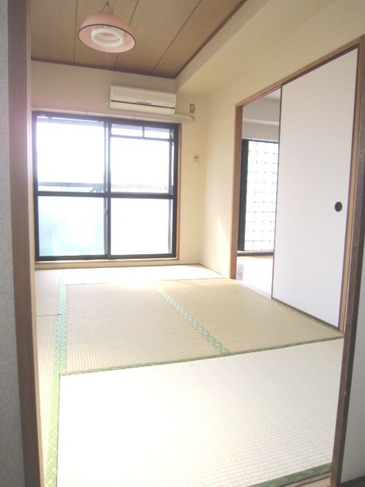 居室 クレスト１