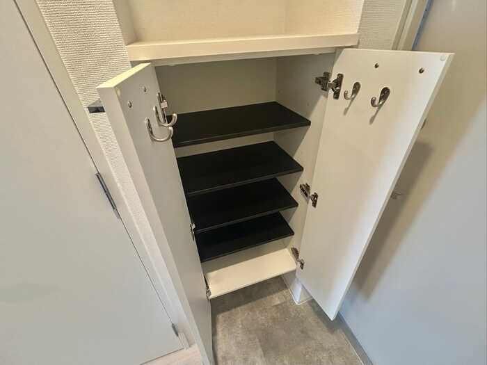 靴箱 セレニテ新大阪プリエ