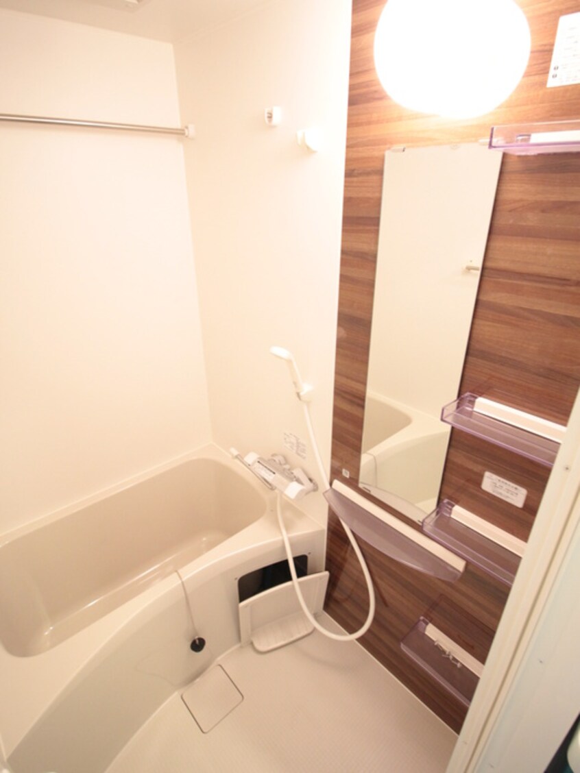 バス／シャワールーム等 セレニテ新大阪プリエ