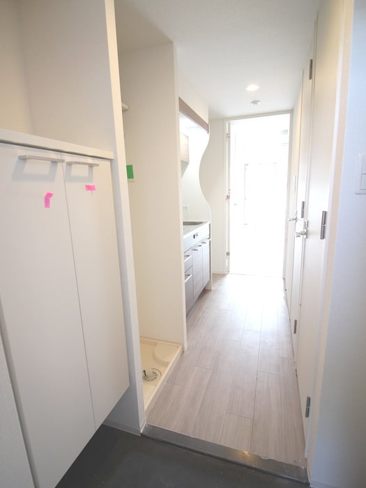 玄関 セレニテ新大阪プリエ