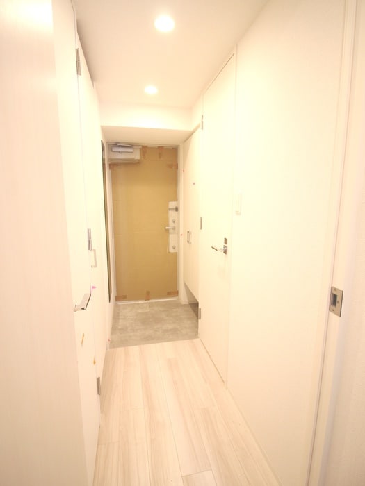 玄関 セレニテ新大阪プリエ