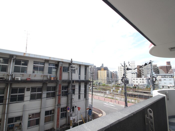 室内からの展望 セレニテ新大阪プリエ