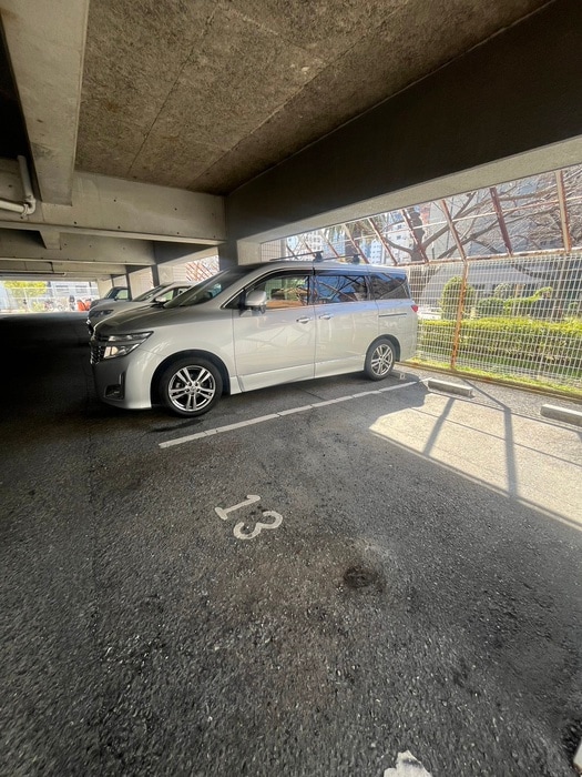 駐車場 日宝サンフラッツ東平