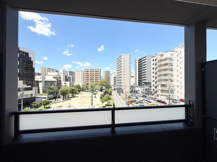 室内からの展望 RJRプレシア江坂駅前