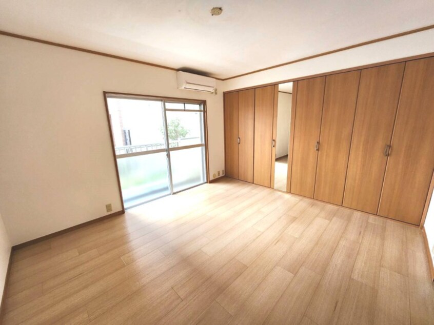 居室 ルクン服部