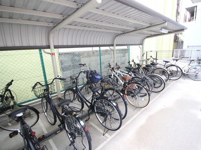 駐輪場 PIANO・FORTE