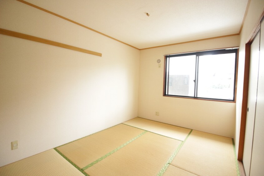 居室 エルクレ－ル