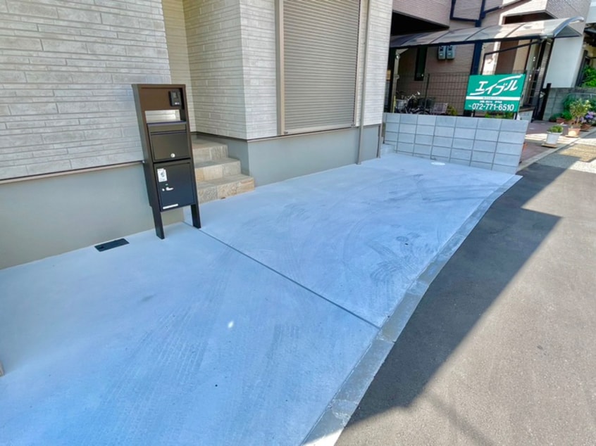 駐車場 ベルリード鴻池