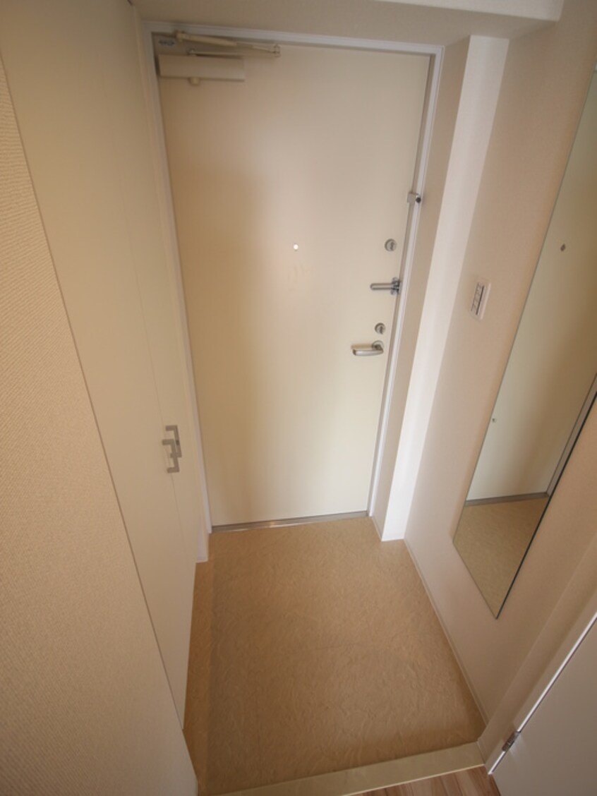 玄関 セレニテ福島プリエ