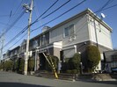 シェ・モアの外観