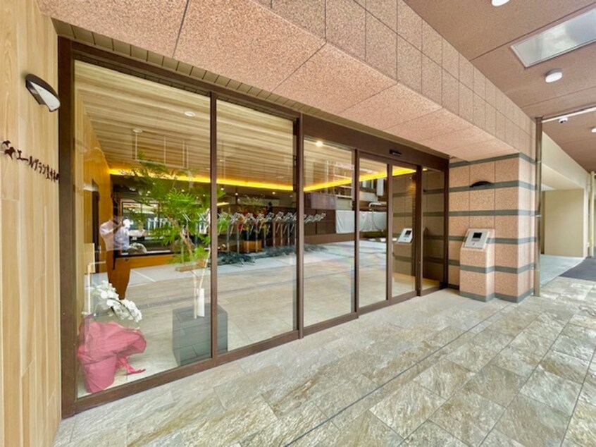 エントランス部分 エールグラン豊中本町