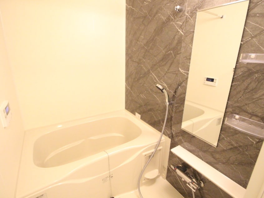 バス／シャワールーム等 リアシード