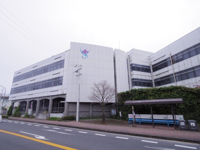 城陽市市役所(役所)まで2200m リアシード