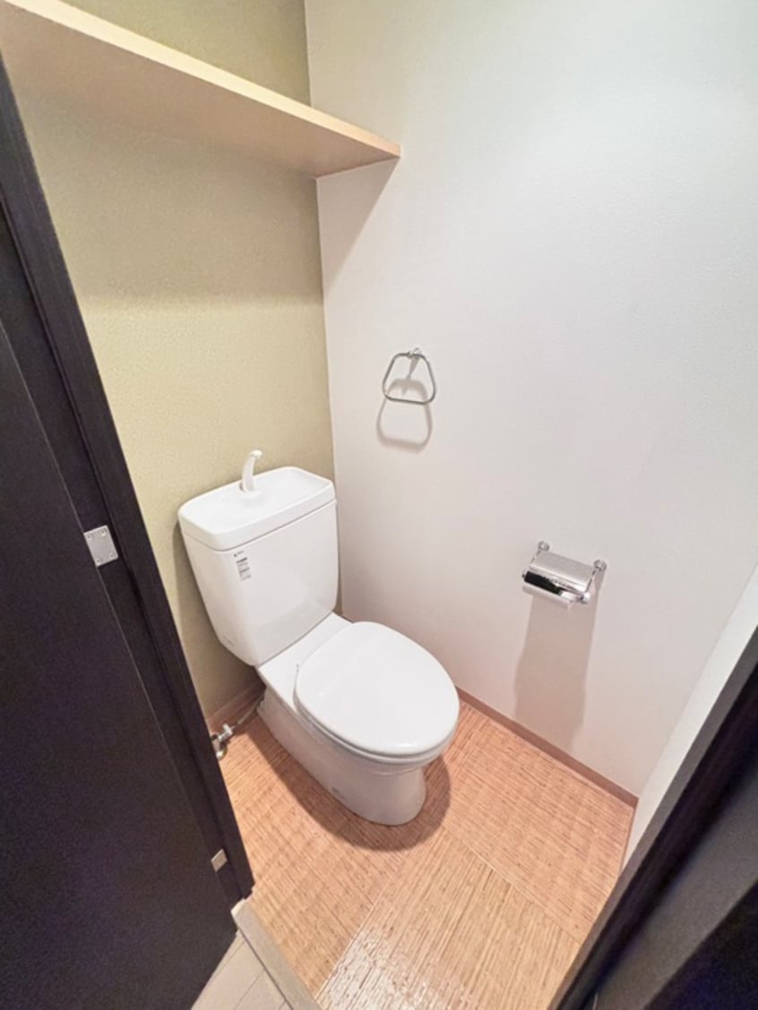 トイレ アクアプレイス京都二条城(504)