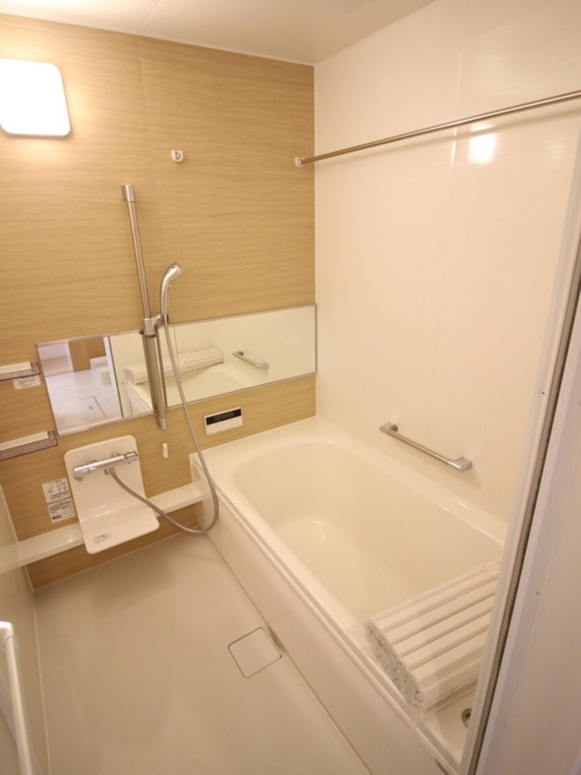 バス／シャワールーム等 アルブルB棟