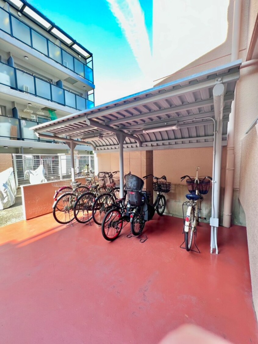 駐輪場 パル武庫之荘