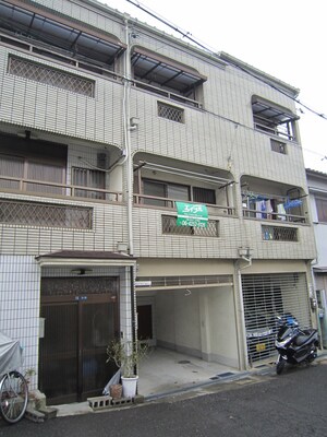 東町貸家