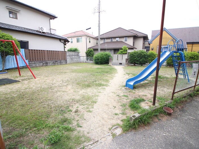 公園(公園)まで5m 三熊渚南ハイツ