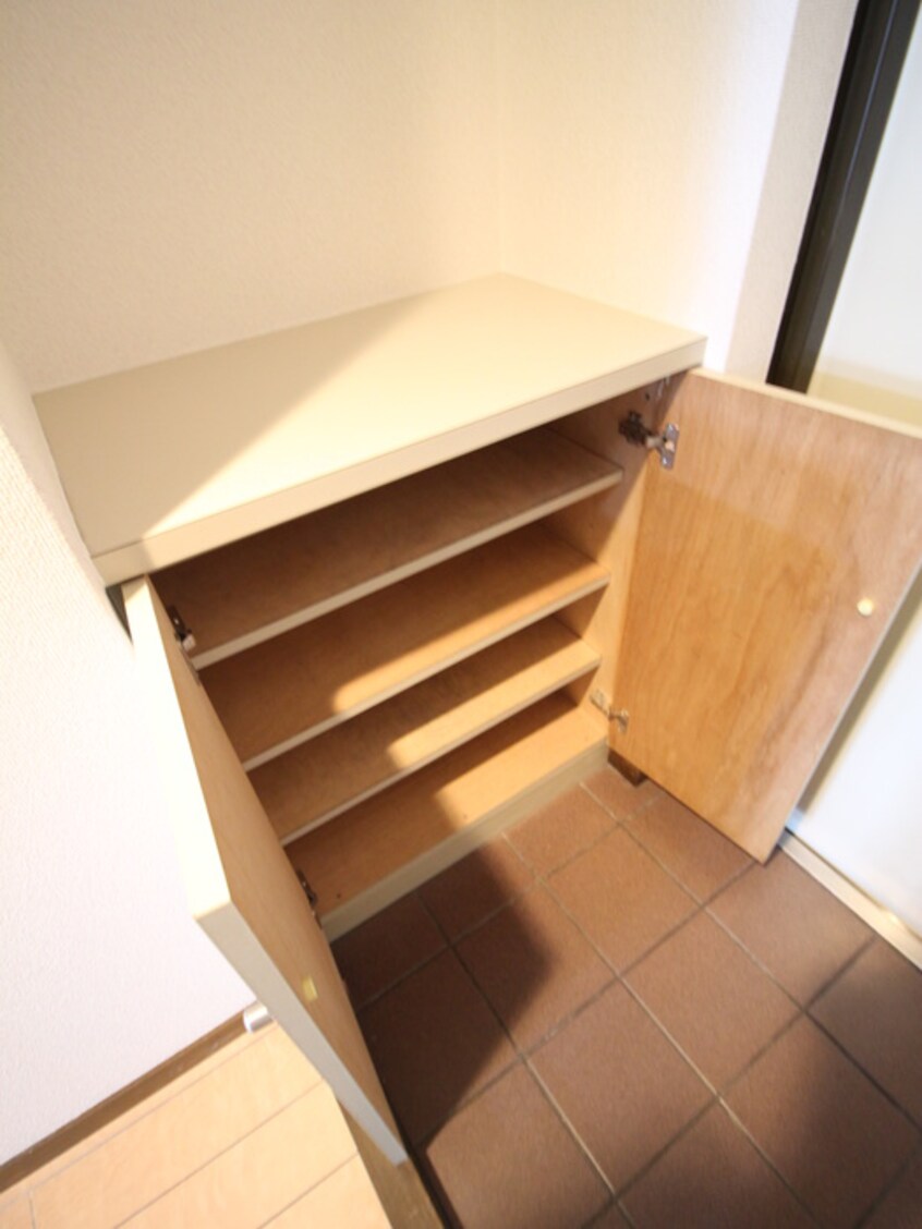 靴箱 プリンスコート新高