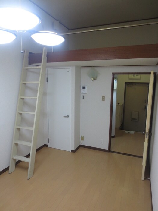 内観写真 ヨーロピアン３番館