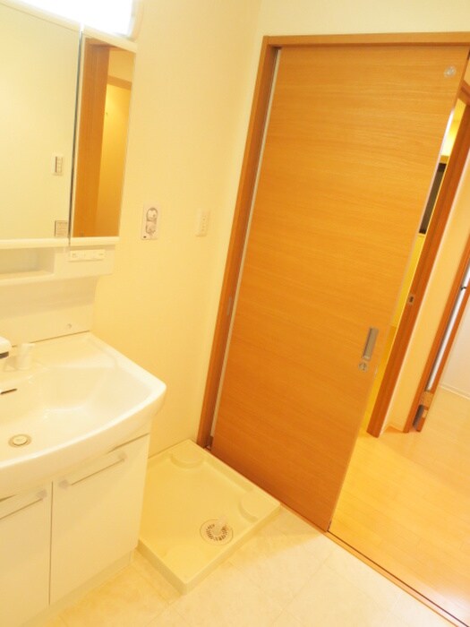 洗濯機置場 グラシア清水五条