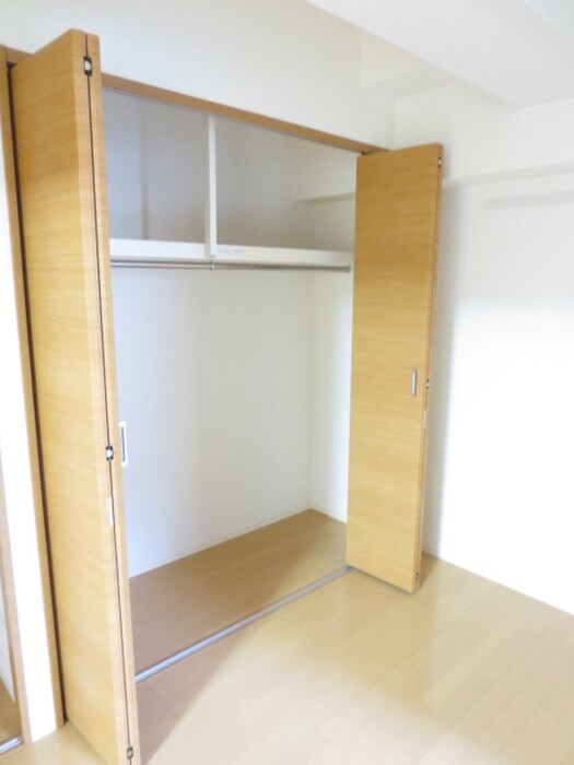 収納 グラシア清水五条