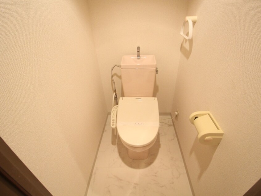 トイレ クレール平井