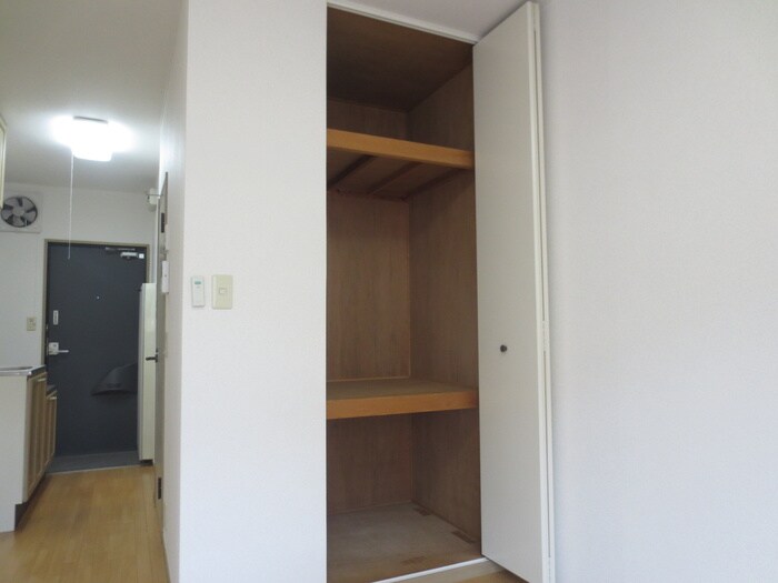 収納 ル・クレ－ルⅠ