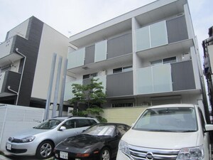 イリス・アール