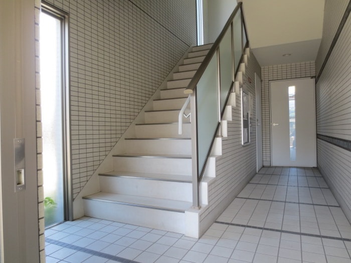 エントランス部分 ル－セント・ヒル