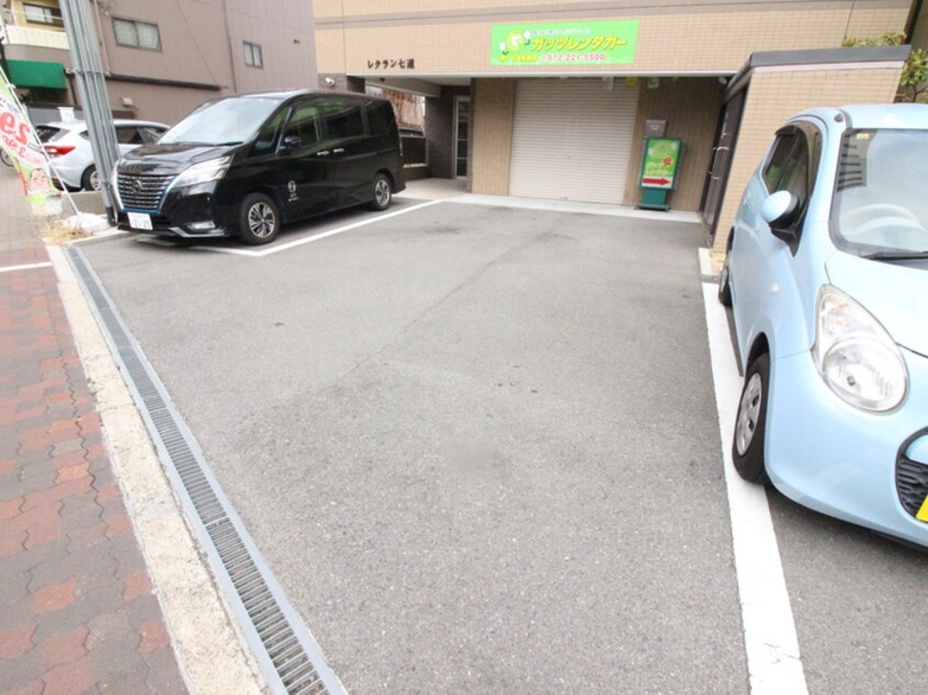 駐車場 レクラン七道