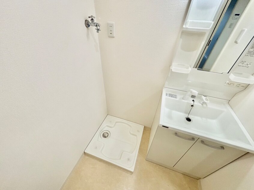 洗濯機置場 レクラン七道