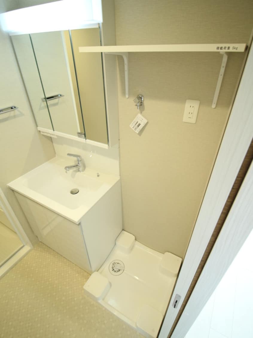 洗濯機置場 La Douceur門真