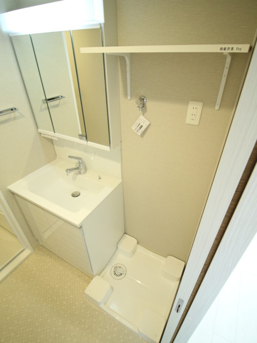 洗濯機置場 La Douceur門真