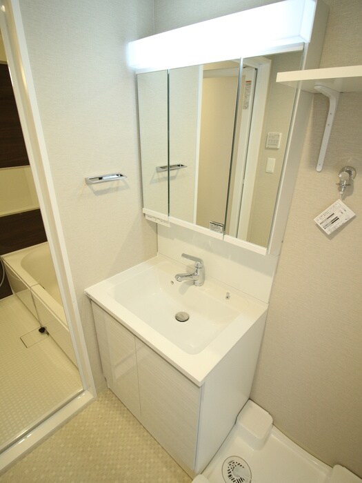 洗面 La Douceur門真