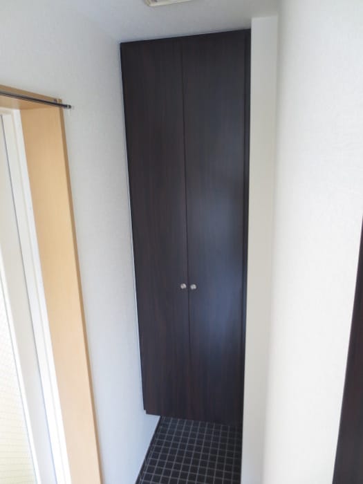 玄関 クレセント千里中央