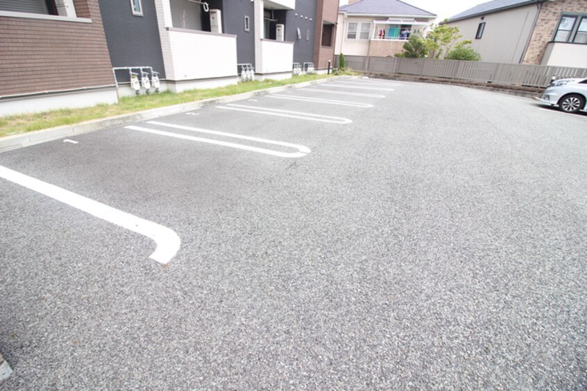 駐車場 ヒルサイドウエガハラ